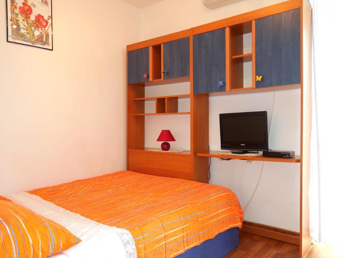 Holiday Home Mateja - Krk228 By Interhome Kornić Dış mekan fotoğraf